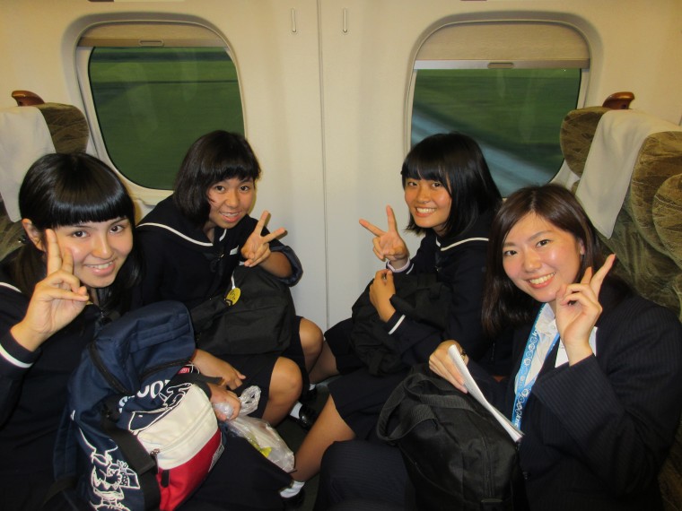 新幹線で大阪へ
