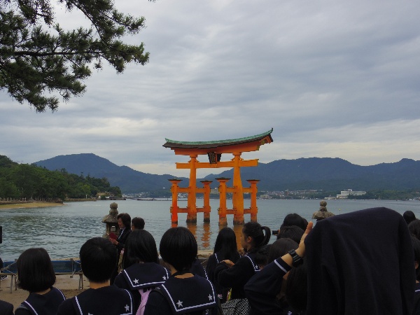 厳島神社